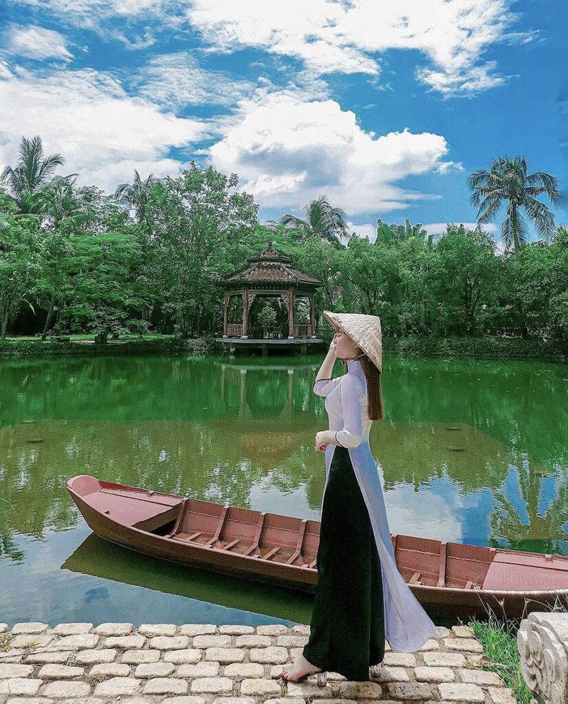 Dịch vụ chụp ảnh chân dung áo dài Tết chuyên nghiệp năm 2026 Dịch vụ chụp ảnh chân dung áo dài Tết chuyên nghiệp năm 2026